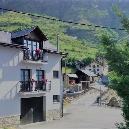 Apartaments Pont Romanic إيسبوت المظهر الخارجي الصورة