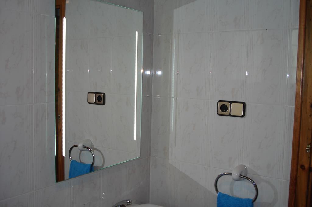 Apartaments Pont Romanic إيسبوت المظهر الخارجي الصورة