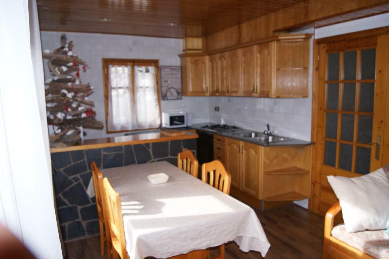Apartaments Pont Romanic إيسبوت المظهر الخارجي الصورة