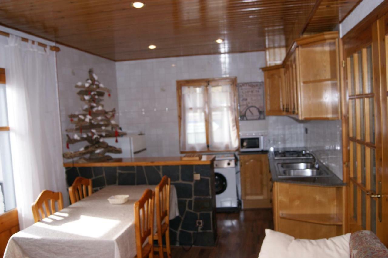 Apartaments Pont Romanic إيسبوت المظهر الخارجي الصورة