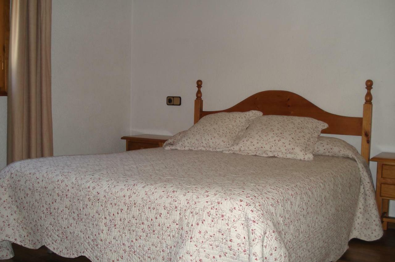Apartaments Pont Romanic إيسبوت المظهر الخارجي الصورة