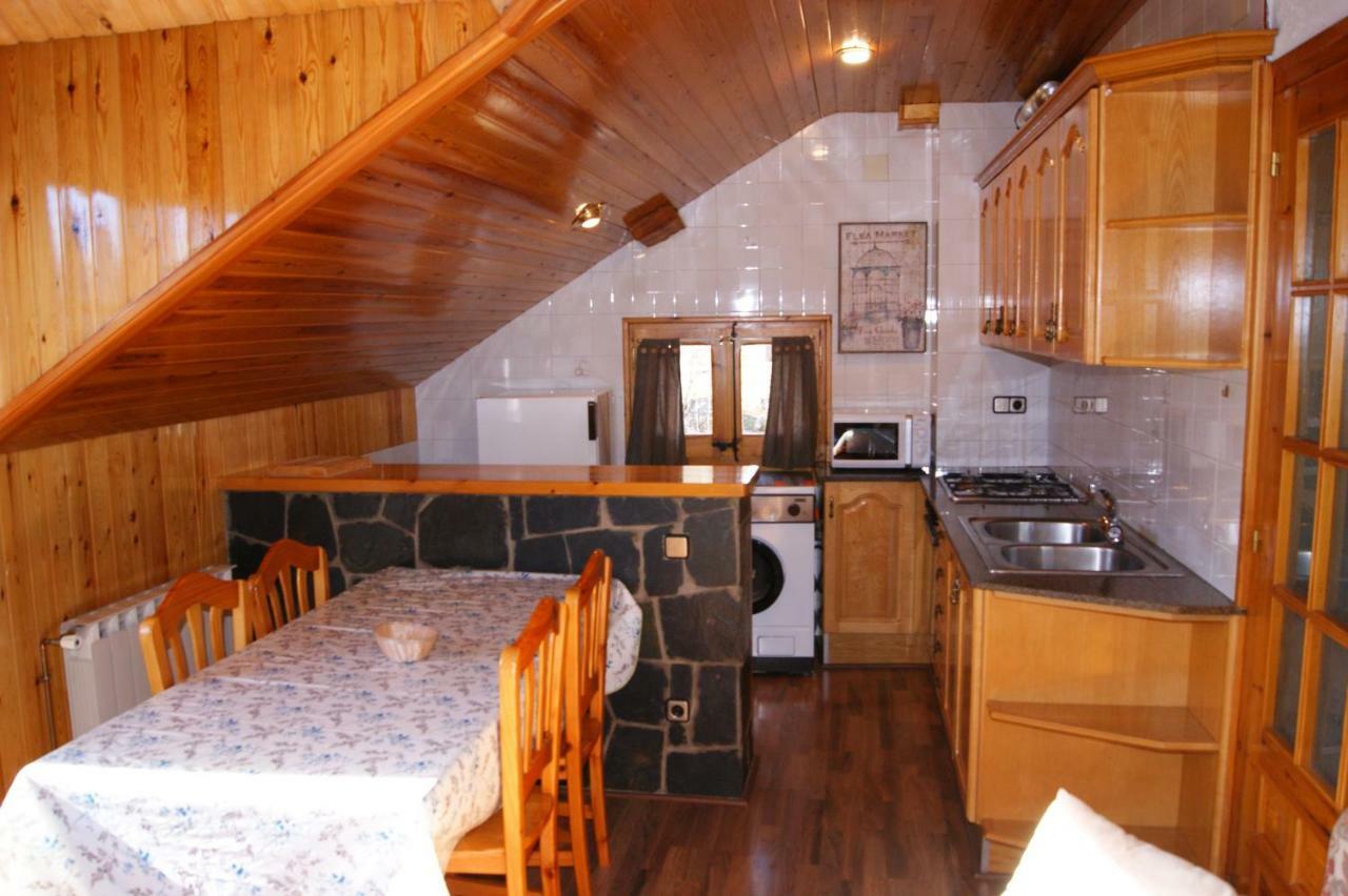 Apartaments Pont Romanic إيسبوت المظهر الخارجي الصورة