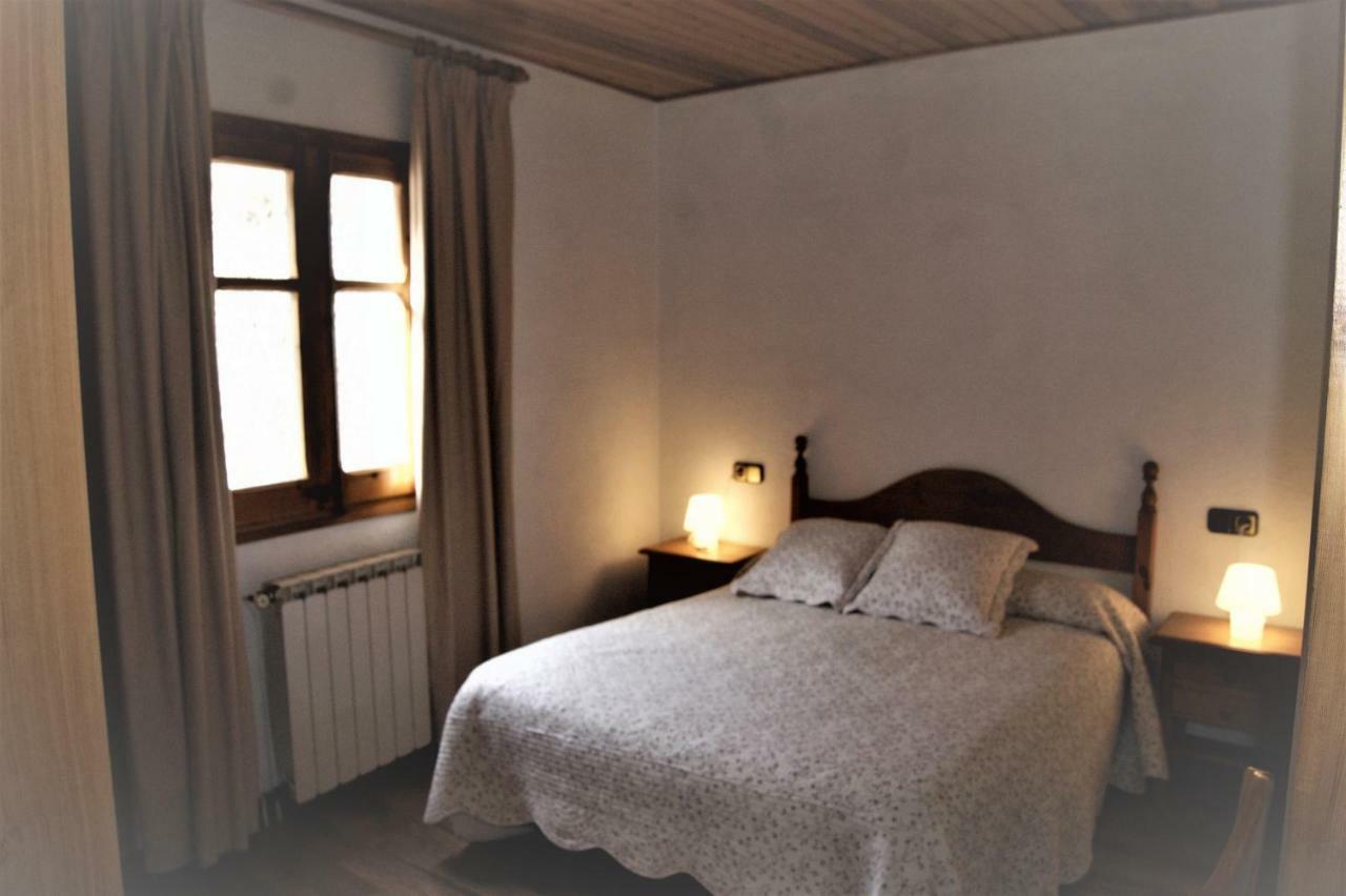 Apartaments Pont Romanic إيسبوت المظهر الخارجي الصورة